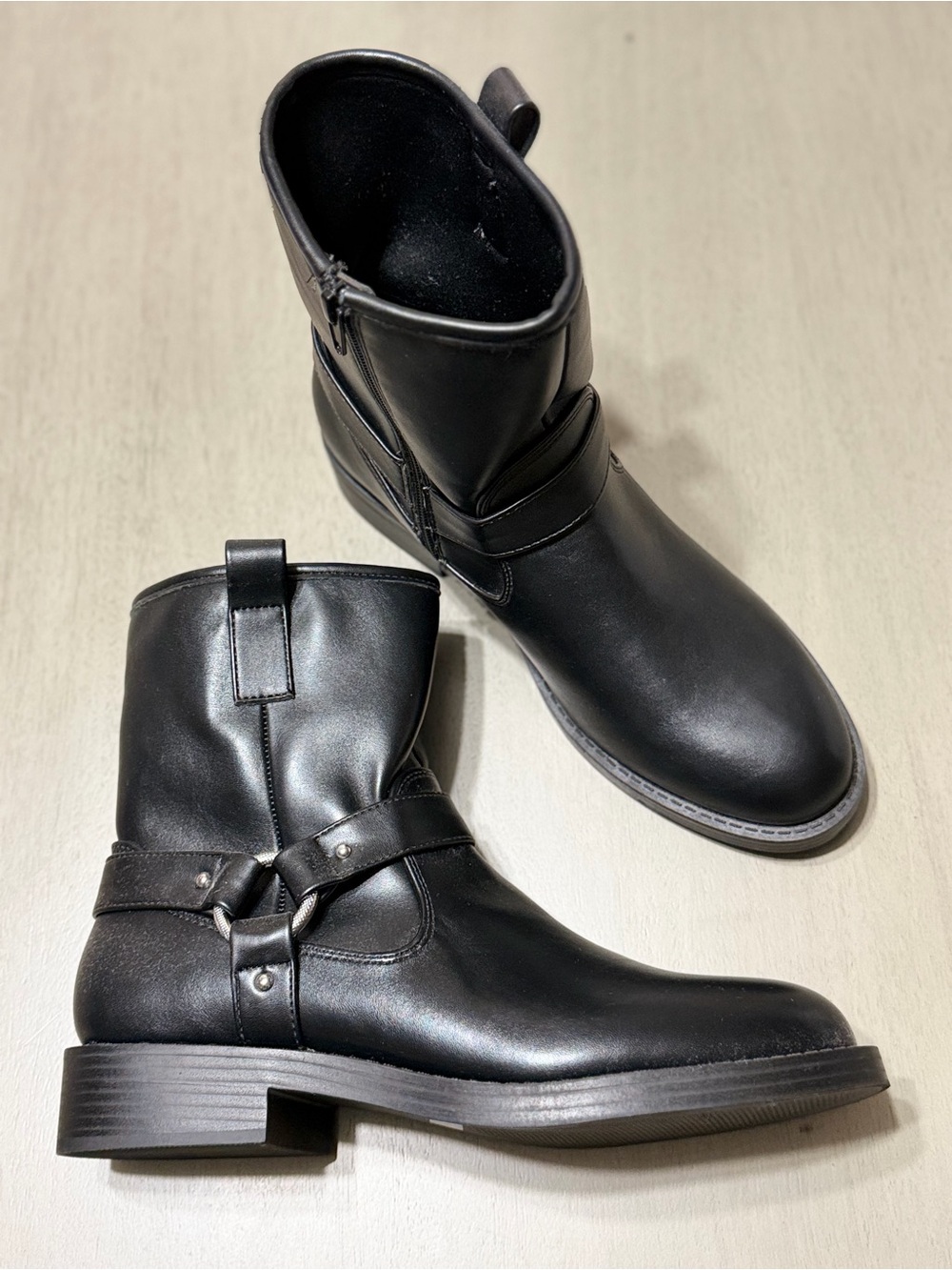Dolce Vita Black Leather Harness Ankle Boots Women’s 10